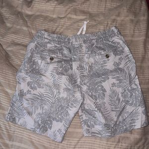 NWT mens swim trunks